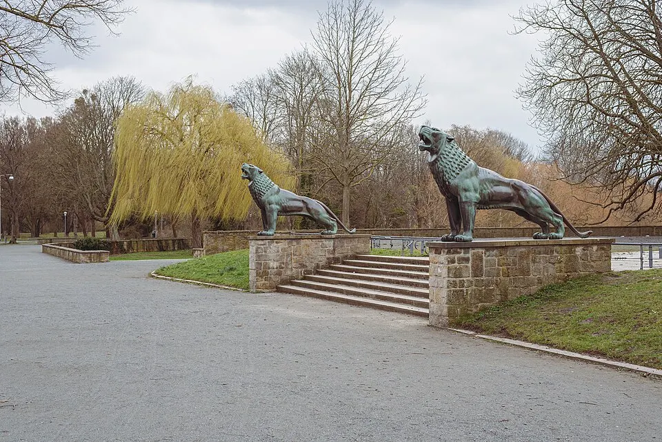 Löwenbastion am Maschsee, Südstadt Hannover