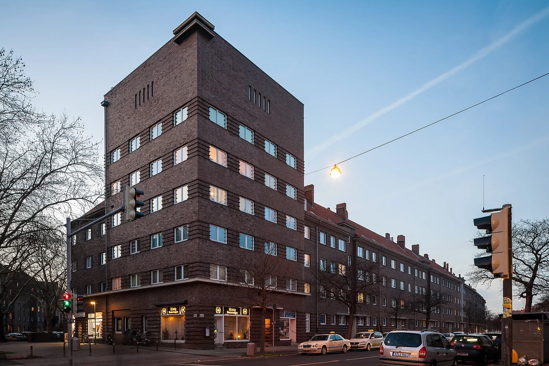 Backstein-Wohnhaus an der Guts-Muths-Straße im Stadtteil Vahrenwald, Hannover